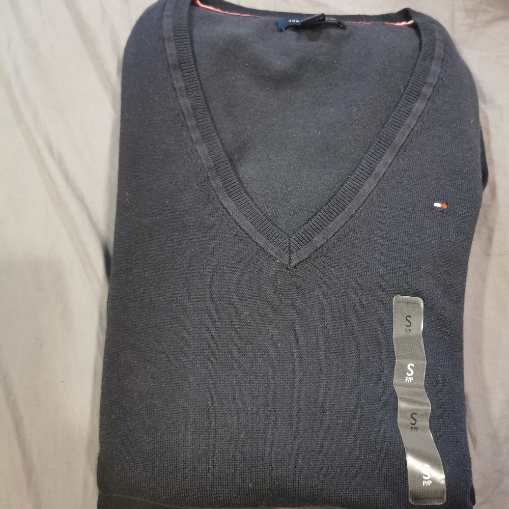 Ladies Tommy Hilfiger V Neck Knit Sweater